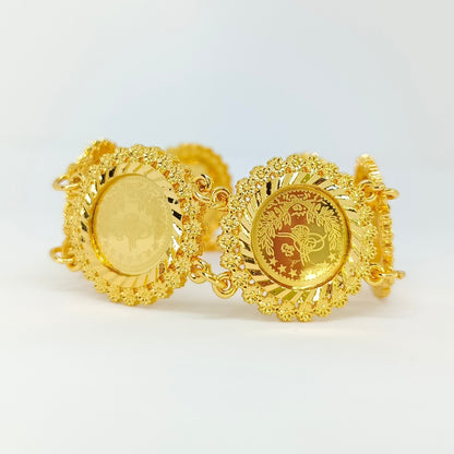 Luxurious cascading lira bracelet with royal engravings | Fine Jewelry