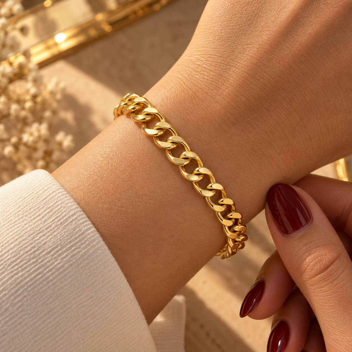 Polished gold-tone stainless steel chain bracelet