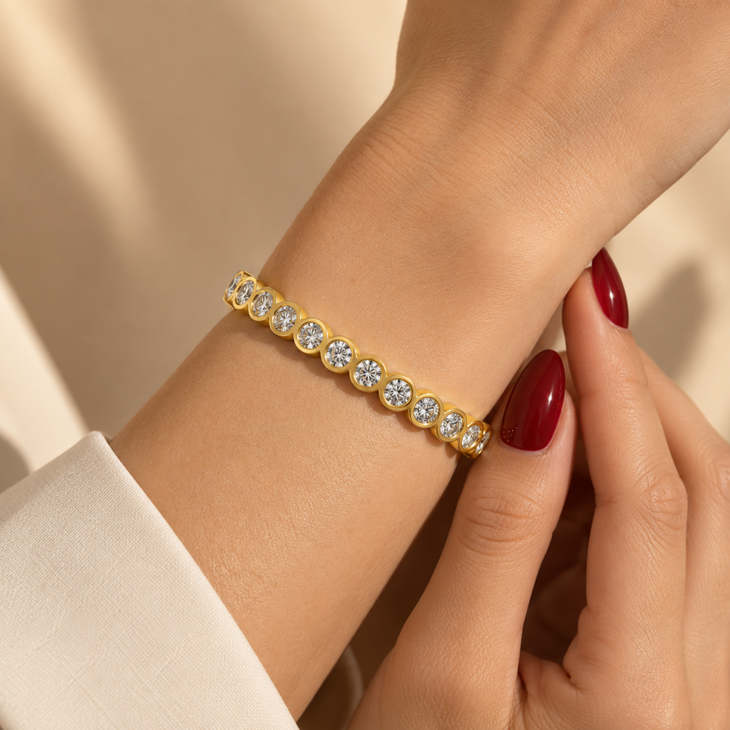 Stainless steel bracelet with a studded-circle chain.