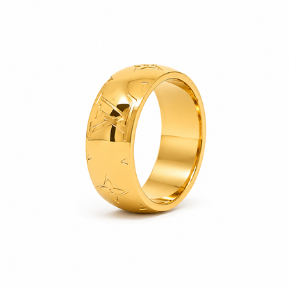 Wide stainless steel ring plated in gold – a luxurious modern design