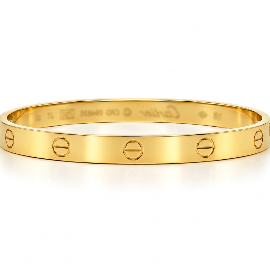 The classic "Love Prestige" bracelet – gold-plated stainless steel with an iconic design