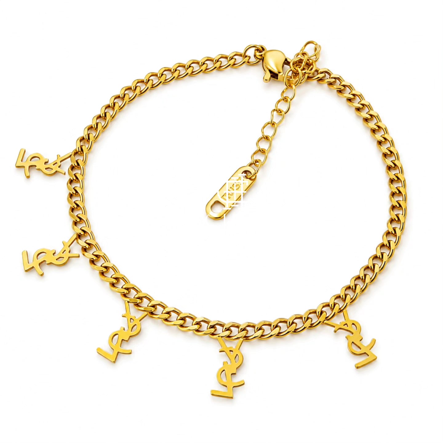 "Logo Charm" gold bracelet - stainless steel with a smooth chain design and dangling letters