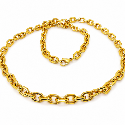 Wide chain necklace with a shiny gold finish - a bold, modern design